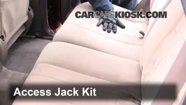 2002 Toyota 4Runner SR5 3.4L V6 Levantar auto Usar el gato para levantar el auto